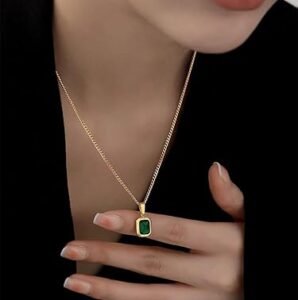 18k Gold Emerald Necklace for Women
